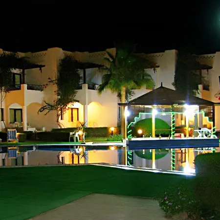 Unisharm Hotel